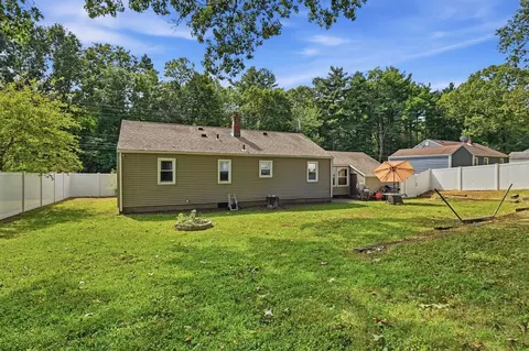 Exterior - 42 N Brook Rd, Springfield, MA 01119 photo 6 of 7