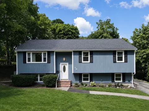 Exterior - 16 Andrew Ave, Hull, MA 02045 photo 1 of 4