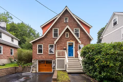 21 Valentine Rd, Arlington, MA 02476