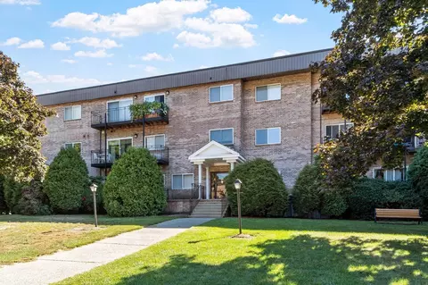 181 Littleton Rd #340, Chelmsford, MA 01824