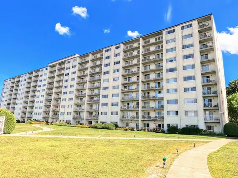 200 Cove Way #513, Quincy, MA 02169