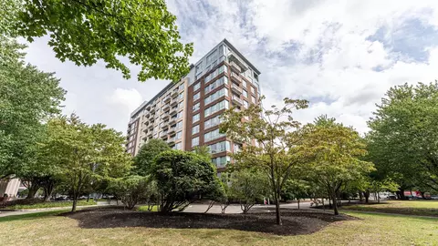 100 Station Lndg #309, Medford, MA 02155