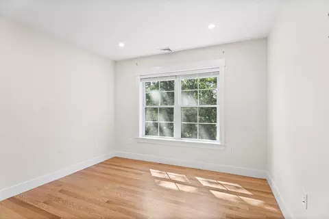 Bedroom - 30 Valmor St, Worcester, MA 01604 photo 1 of 7