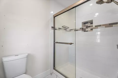Bath - 30 Valmor St, Worcester, MA 01604 photo 4 of 5