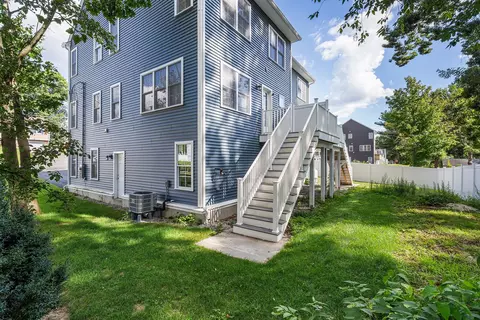 Exterior - 30 Valmor St, Worcester, MA 01604 photo 5 of 5