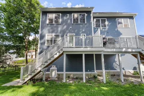 Exterior - 30 Valmor St, Worcester, MA 01604 photo 4 of 5