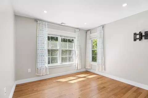 Bedroom - 30 Valmor St, Worcester, MA 01604 photo 5 of 7