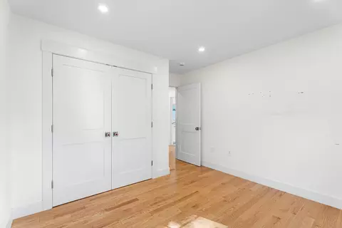 Bedroom - 32 Valmor St, Worcester, MA 01604 photo 2 of 7