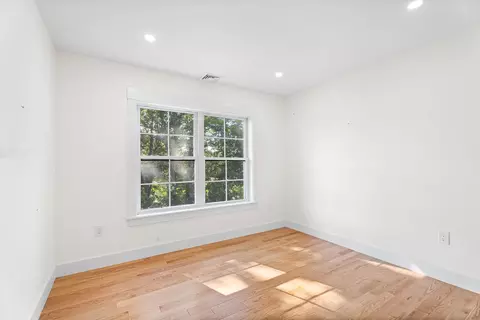 Bedroom - 32 Valmor St, Worcester, MA 01604 photo 1 of 7