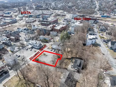 0 Blossom St, Fitchburg, MA 01420