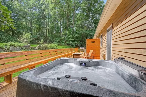 Exterior - 24 River St # B, Upton, MA 01568 photo 5 of 11