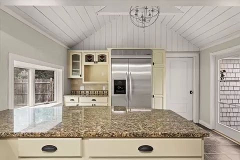 Kitchen - 3 Thoreau Dr, Centerville, MA 02632 photo 2 of 3