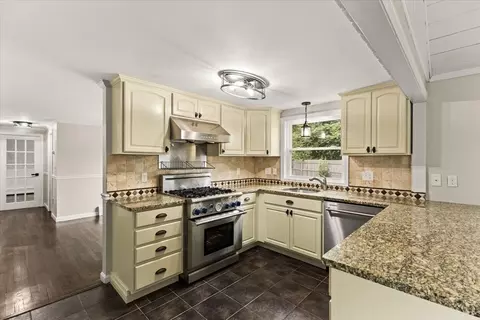 Kitchen - 3 Thoreau Dr, Centerville, MA 02632 photo 1 of 3