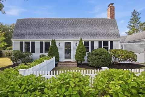 Exterior - 3 Thoreau Dr, Centerville, MA 02632 photo 1 of 6