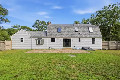 Exterior - 3 Thoreau Dr, Centerville, MA 02632 photo 6 of 6