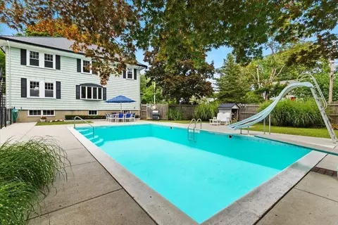 Exterior - 90 Silver St, Randolph, MA 02368 photo 6 of 14