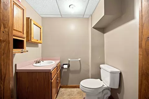 55 Park Ave, Ware, MA 01082 photo 18