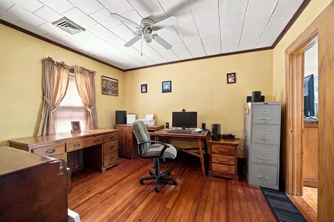 55 Park Ave, Ware, MA 01082 photo 6