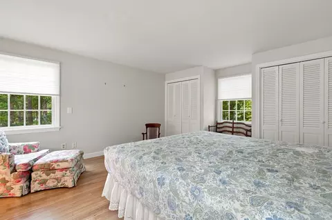Bedroom - 286 Midpine Rd, Barnstable, MA 02630 photo 2 of 6