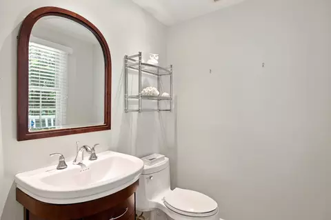 Bath - 286 Midpine Rd, Barnstable, MA 02630 photo 1 of 2
