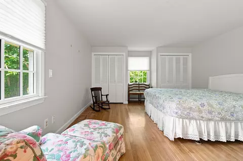 Bedroom - 286 Midpine Rd, Barnstable, MA 02630 photo 1 of 6