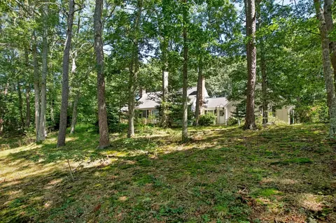 Exterior - 286 Midpine Rd, Barnstable, MA 02630 photo 9 of 10