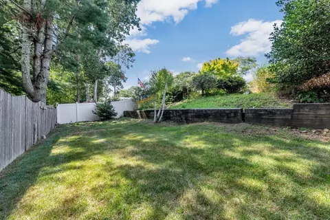 Exterior - 66 Sheaffer Rd, Centerville, MA 02632 photo 14 of 14