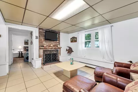 Living - 66 Sheaffer Rd, Centerville, MA 02632 photo 1 of 1