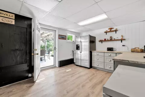 Kitchen - 66 Sheaffer Rd, Centerville, MA 02632 photo 6 of 6