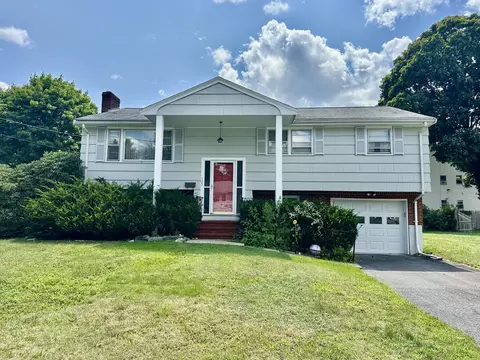 125 Norwood St, Brockton, MA 02302