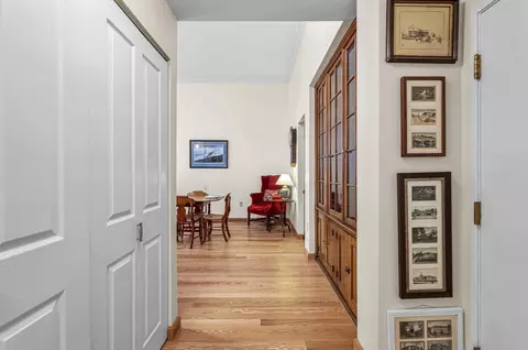 Entry Way - 235 State St #407, Springfield, MA 01103 photo 3 of 5