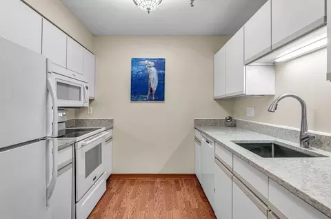 Kitchen - 235 State St #407, Springfield, MA 01103 photo 2 of 4