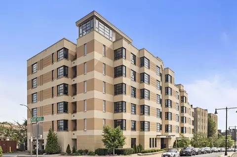 1650 Commonwealth Ave #204, Brighton, MA 02135