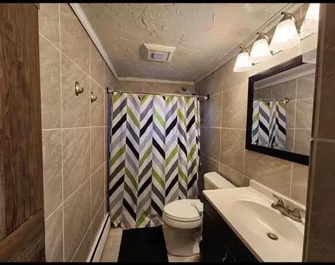 Bath - 47 Lakeside Ave, Webster, MA 01570 photo 1 of 2