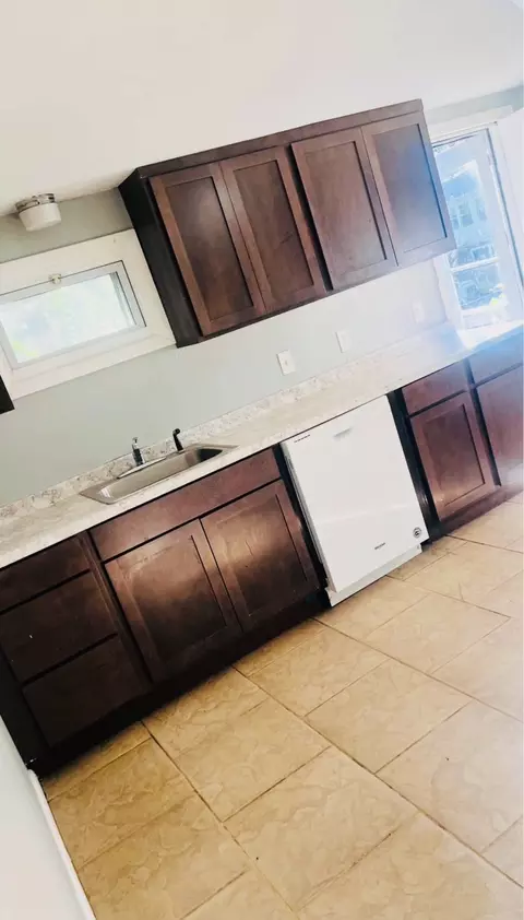 Kitchen - 47 Lakeside Ave, Webster, MA 01570 photo 4 of 4