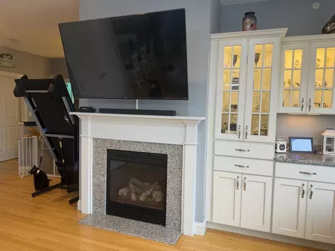 Living - 919 Bay #110, Fall River, MA 02724 photo 1 of 1