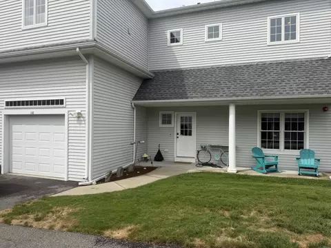 Exterior - 919 Bay #110, Fall River, MA 02724 photo 2 of 8