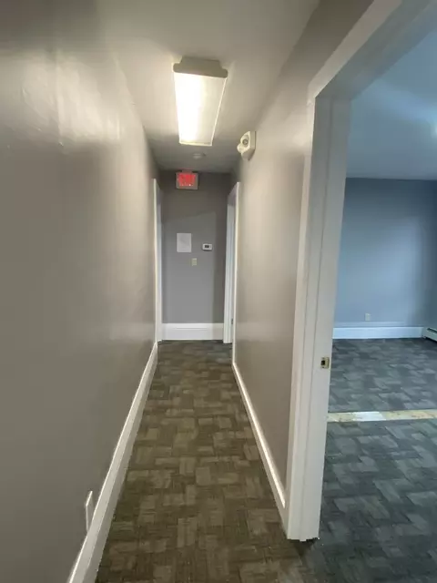 Entry Way - 130 Rock St, Fall River, MA 02720 photo 4 of 5