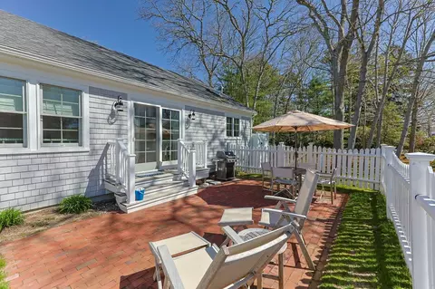 Exterior - 16 Second #4, Barnstable, MA 02655 photo 4 of 7