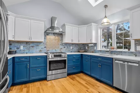 Kitchen - 16 Second #4, Barnstable, MA 02655 photo 1 of 4