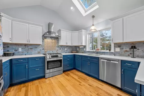 Kitchen - 16 Second #4, Barnstable, MA 02655 photo 3 of 4