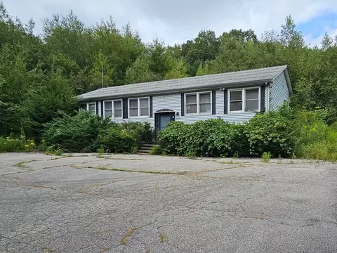 27 Douglas Rd, Webster, MA 01570 photo 6