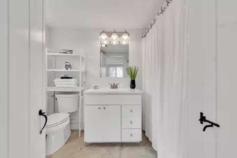 Bath - 80 Cove Rd, Eastham, MA 02642 photo 1 of 4