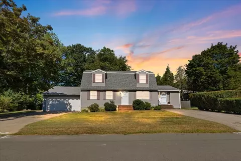 76 Talmuth Ave, Haverhill, MA 01830