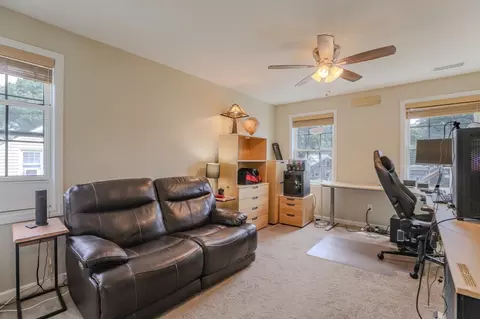 Other - 122 Ambrose St, Springfield, MA 01109 photo 5 of 9