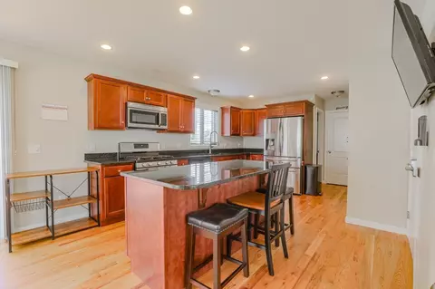 Kitchen - 122 Ambrose St, Springfield, MA 01109 photo 5 of 6