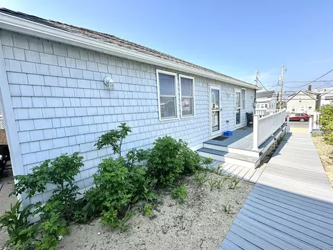 116 Central Ave #B1, Salisbury, MA 01952