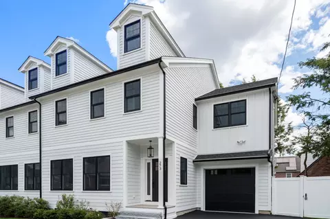 273 Edenfield Ave #273, Watertown, MA 02472