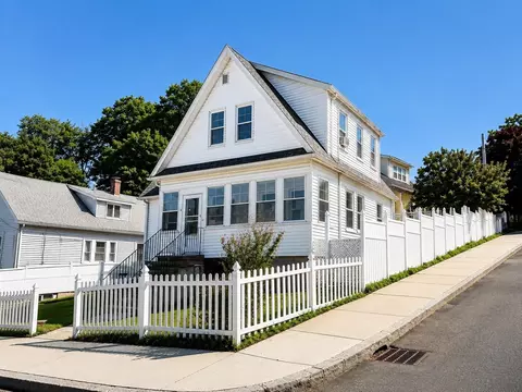 64 Havelock St, Malden, MA 02148
