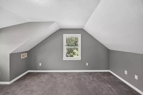 Bedroom - 52 Willimantic Dr, Marstons Mills, MA 02648 photo 2 of 6